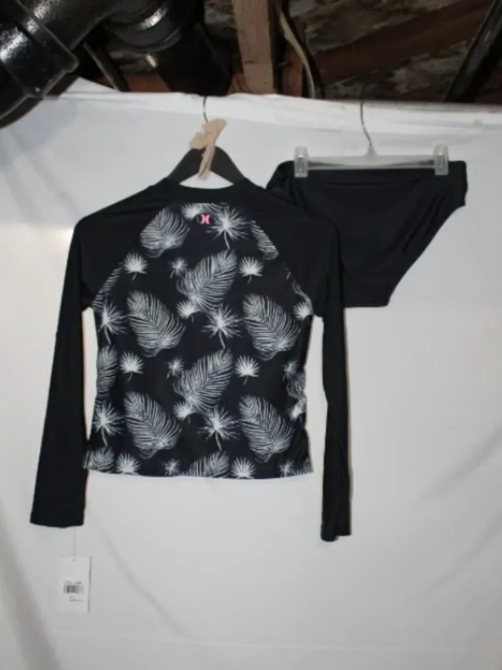 Hurley brand size